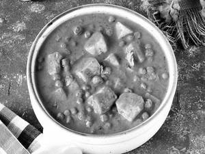 Matar Paneer
