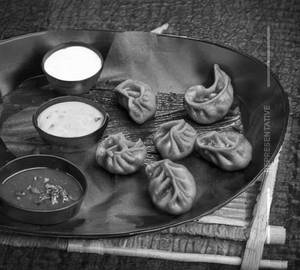Veg Peri Peri Fried Momos [6 Pcs]