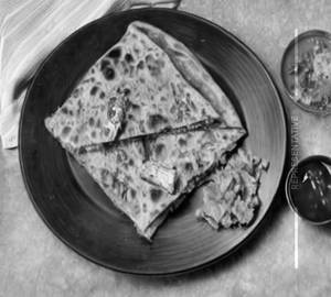 Chicken Mughlai Paratha