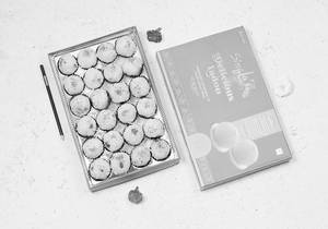 Coconut Ladoo.