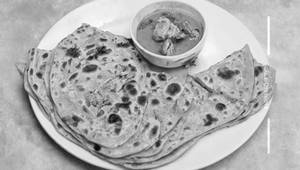 Chicken Mughlai Paratha