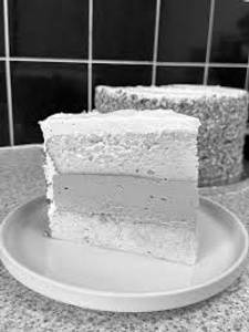 Pista Cream Cake Small