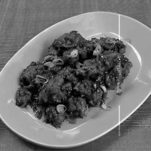 Dry chilli chicken in tangra style