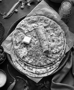 Methi Murg Parantha