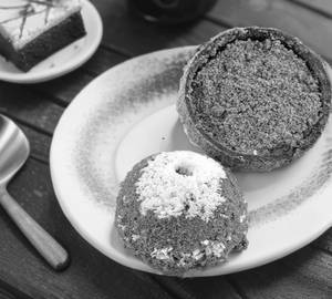 Ragi Chiratta Puttu + Green Gram Curry