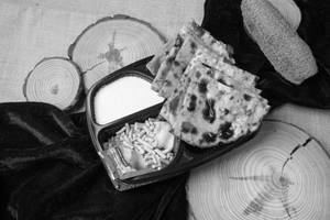 Aloo Paratha Thali