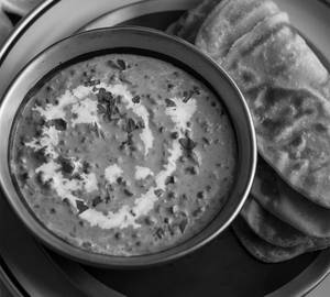 Rajma + 2 Plain Paratha