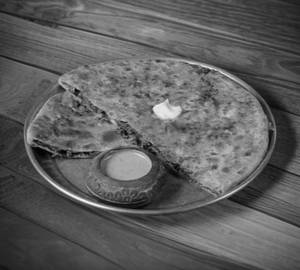 Aloo Pyaaz Methi Paratha