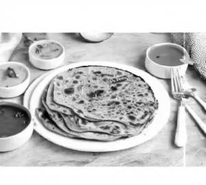 Egg Koyhu Paratha