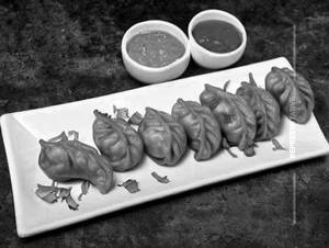 Paneer fried momos