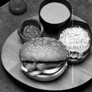 Paneer Peri Peri Burger 