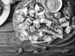 Honey Mint Paneer Salad