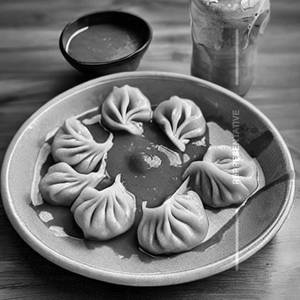 Chicken Gravy Momos