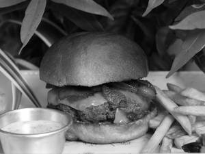 Terttulia Half Pounder Burger