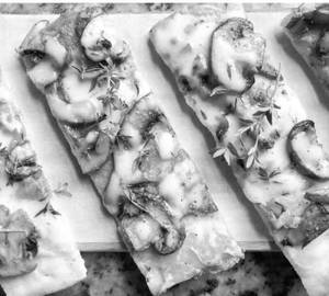 Mushroom Pizza