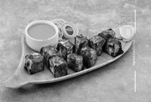 Tandoori Paneer Tikka Roll