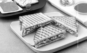 Paneer Tandoor Sandwich