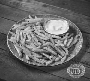 French Fries With Cheesy Dip