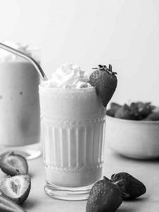 Strawberry Shake