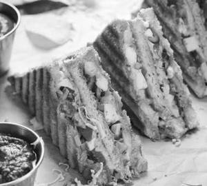 Tandoori Grilled Veg Sandwich