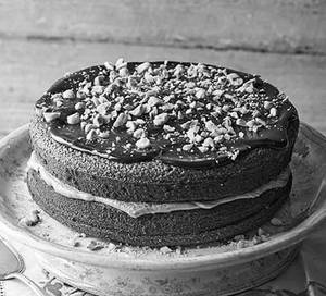 Choco Hazelnut Cake [450 Grams]