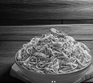 Veg Hakka Noodles (No Onion garlic)