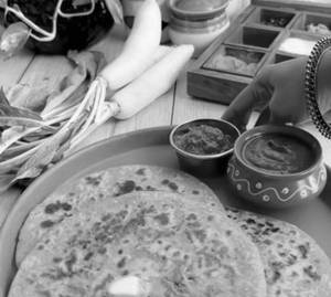 Mix Paratha