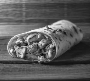 Paneer chilli Roll [1 quantity]