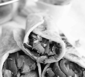Chicken chilli roll