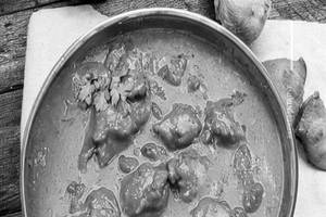 Hot Garlic Chicken Gravy