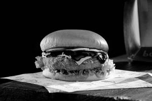 BBQ Chicken Burger (VR)