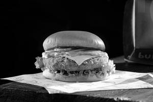 Crispy Chicken Burger (VR)