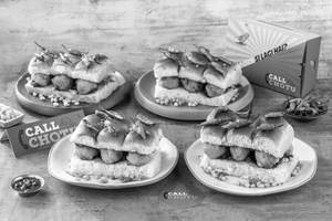 Two Dozen Vada Pav Sliders!