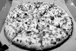 Chilly Paneer Pizza