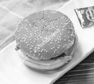 Paneer Tikka Burger