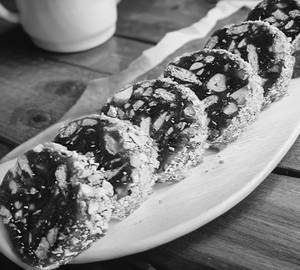 Dates Roll (200gms)