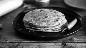 Mooli Paratha [1 piece]