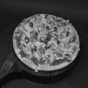 Chicken Tikka Pizza