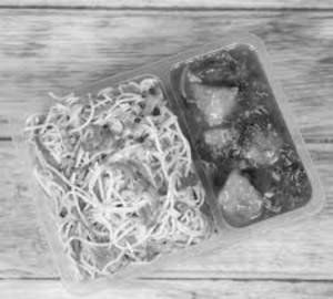 Chilli Paneer + Hakka Noodle