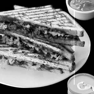 Masala Grill Toast Sandwich