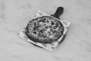 Pesto Pizza (thin Crust)
