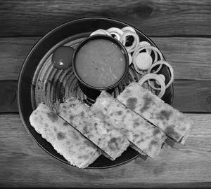 Chicken Mughlai Paratha