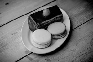 Truffle with Macaroon