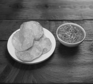 Luchi Aloo Ghugni