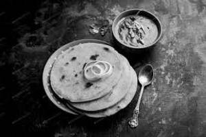 Makki Roti and Saag