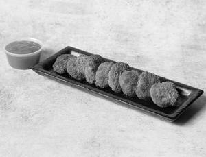 Chicken Nuggets (8 Pcs)