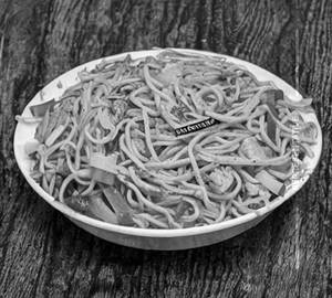 Chicken schezwan noodles