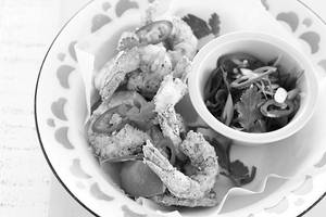 Salt & Pepper Prawns (8pcs)s