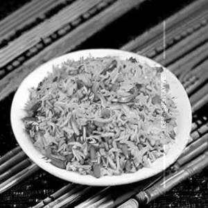 Veg burnt garlic rice                    