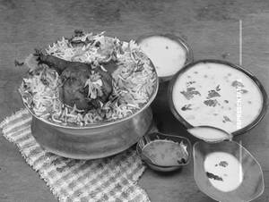 Chicken Hyderabadi Dum Biryani